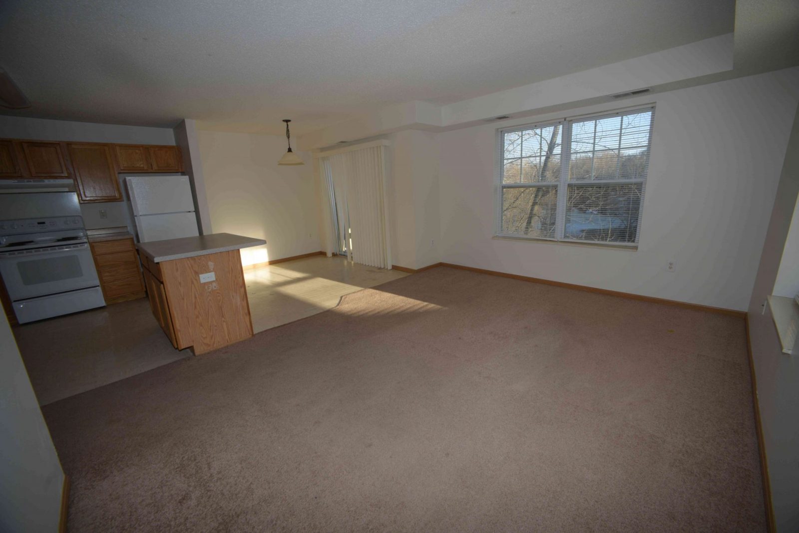 Communities Hidden Ponds Apartments